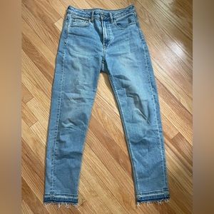 AE Stretch Mom Jeans | size 2